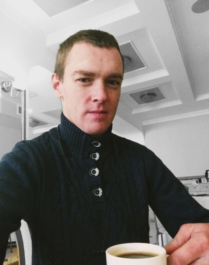 Постников Юрий