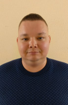 Николай Жаров